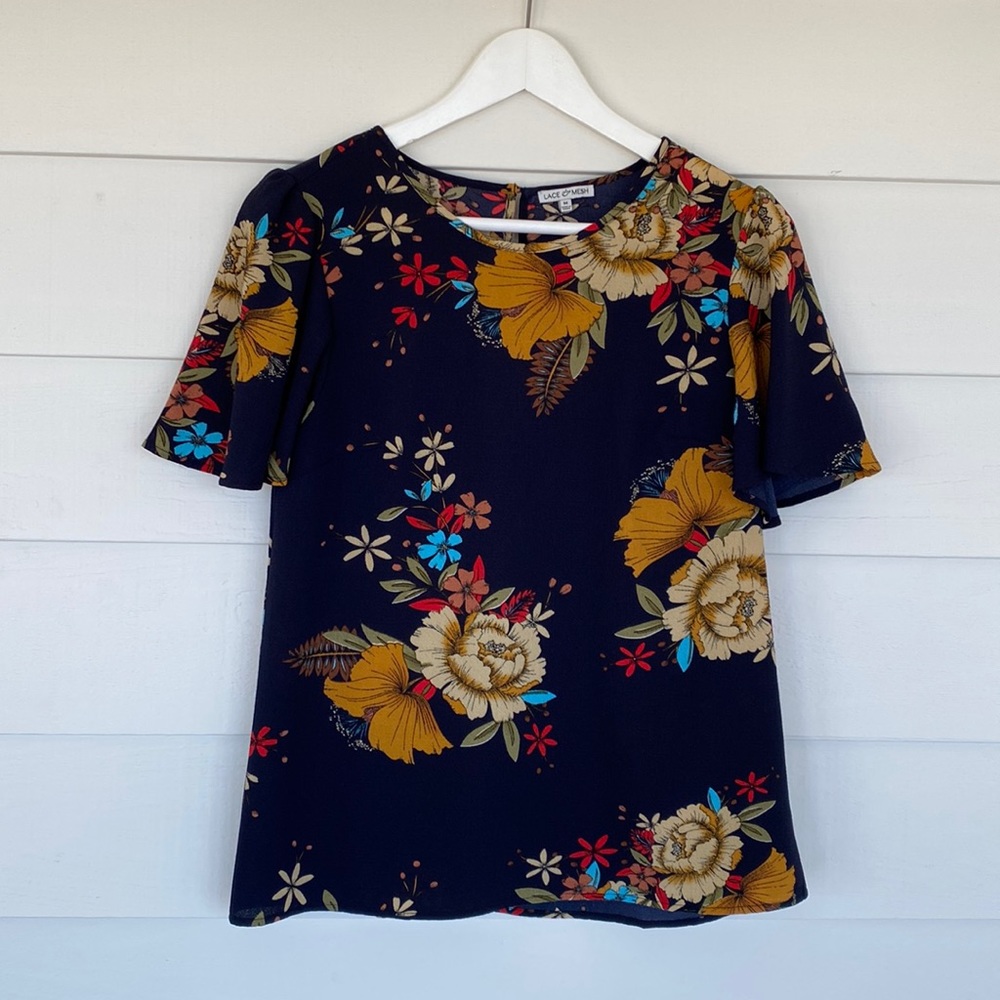 ModCloth floral short sleeve blouse
